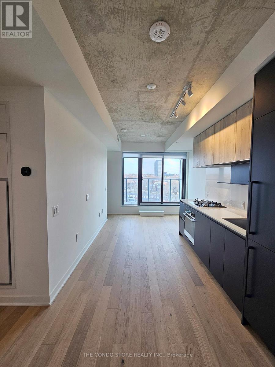 706 - 2625 Dundas Street W, Toronto, Ontario  M6P 1X9 - Photo 3 - W12961718