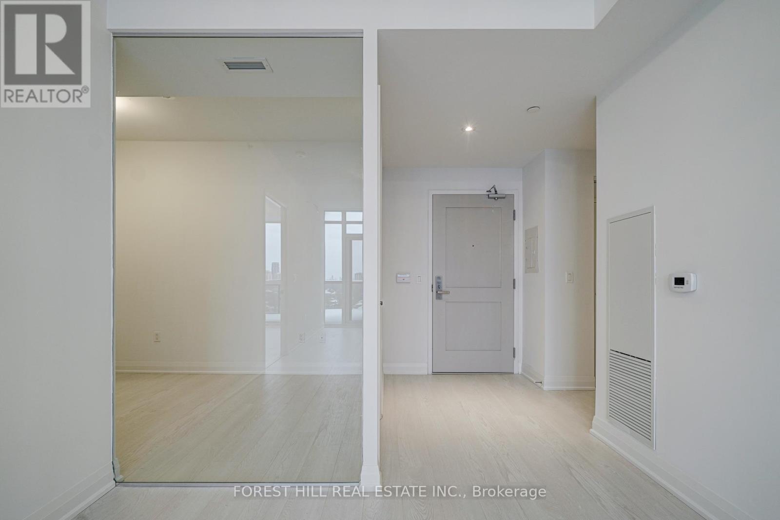 1008 - 10 Gibbs Road, Toronto, Ontario  M9B 0E2 - Photo 18 - W12961734