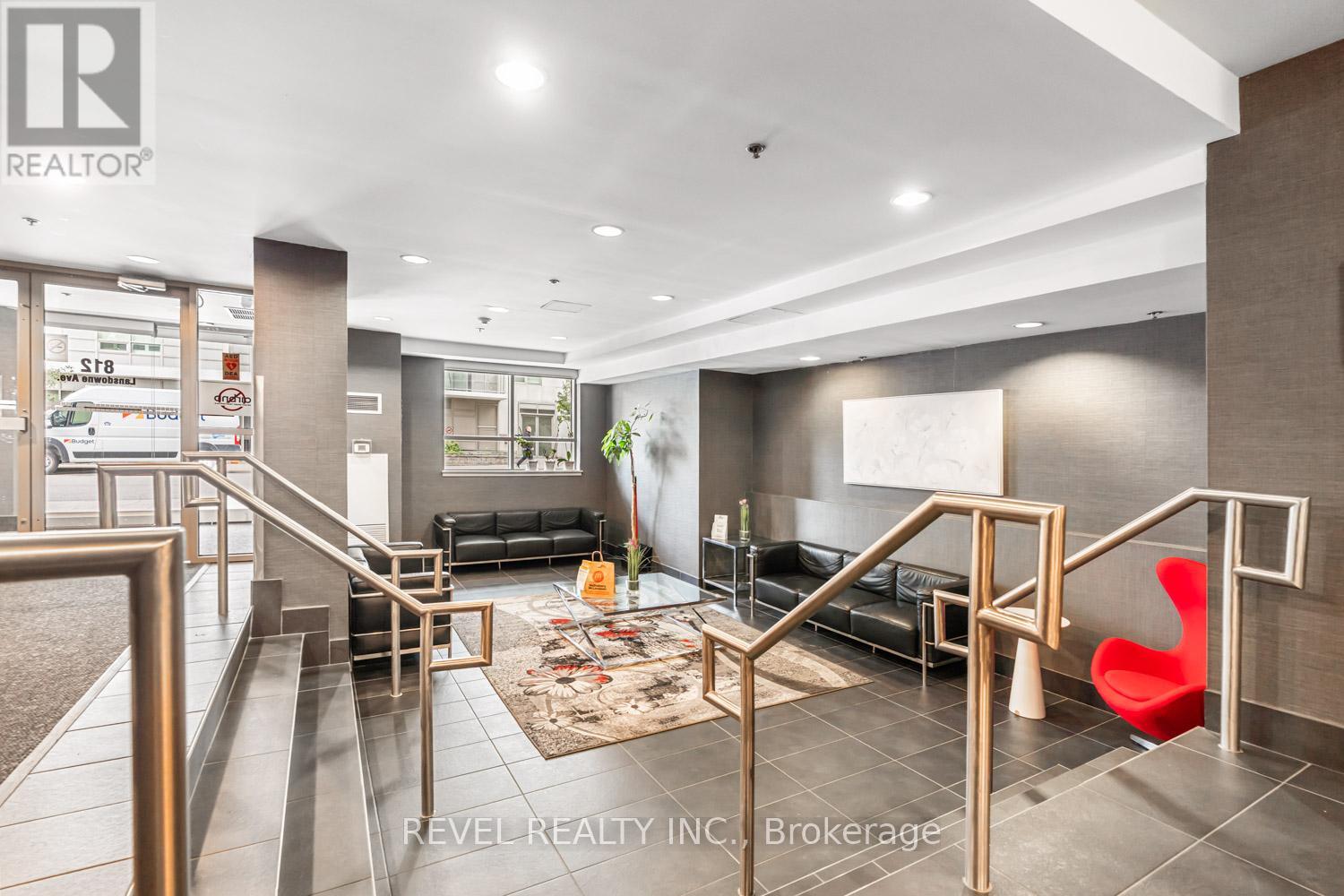 310 - 812 Lansdowne Avenue, Toronto, Ontario  M6H 4K5 - Photo 14 - W12961746