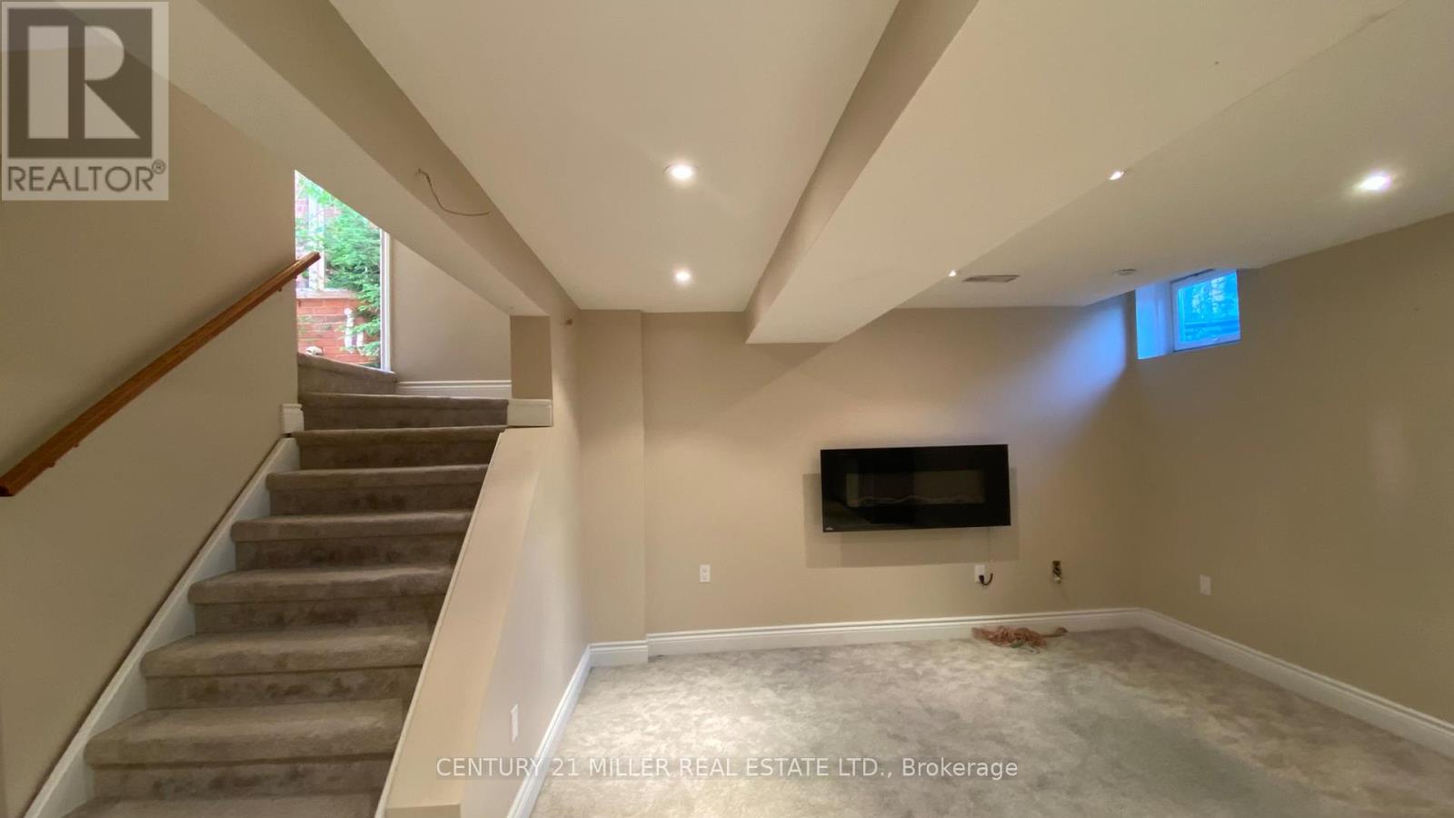 3384 - 3384 Springflower Way, Oakville, Ontario  L6L 6V1 - Photo 4 - W12961748