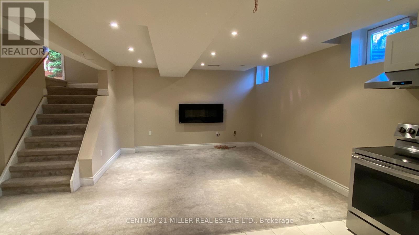 3384 - 3384 Springflower Way, Oakville, Ontario  L6L 6V1 - Photo 5 - W12961748