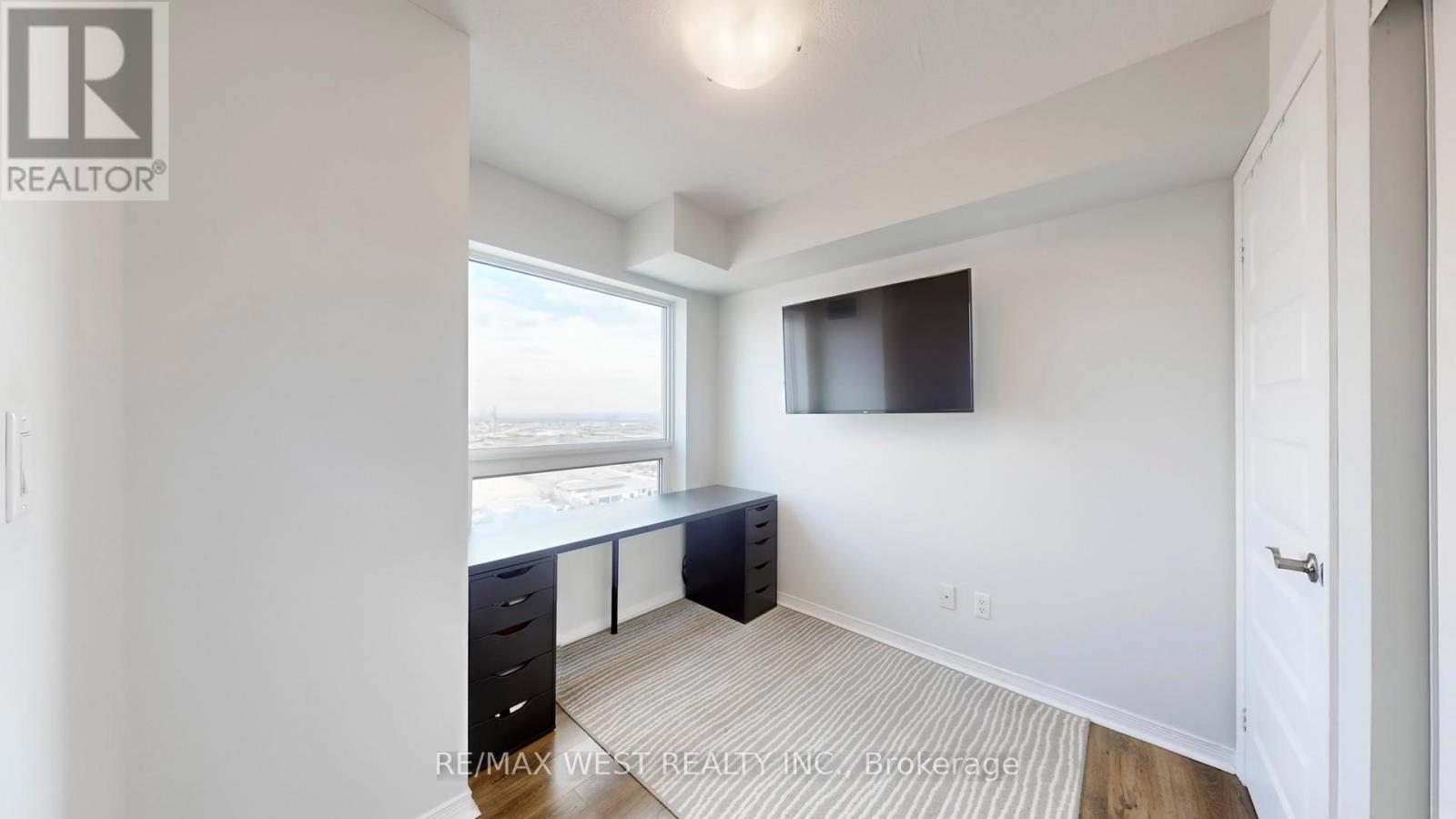 2108 - 215 Queen Street E, Brampton, Ontario  L6W 0A9 - Photo 18 - W12961770