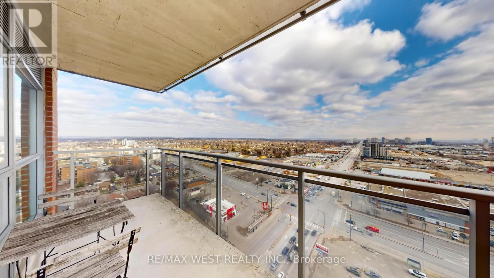 2108 - 215 Queen Street E, Brampton, Ontario  L6W 0A9 - Photo 27 - W12961770