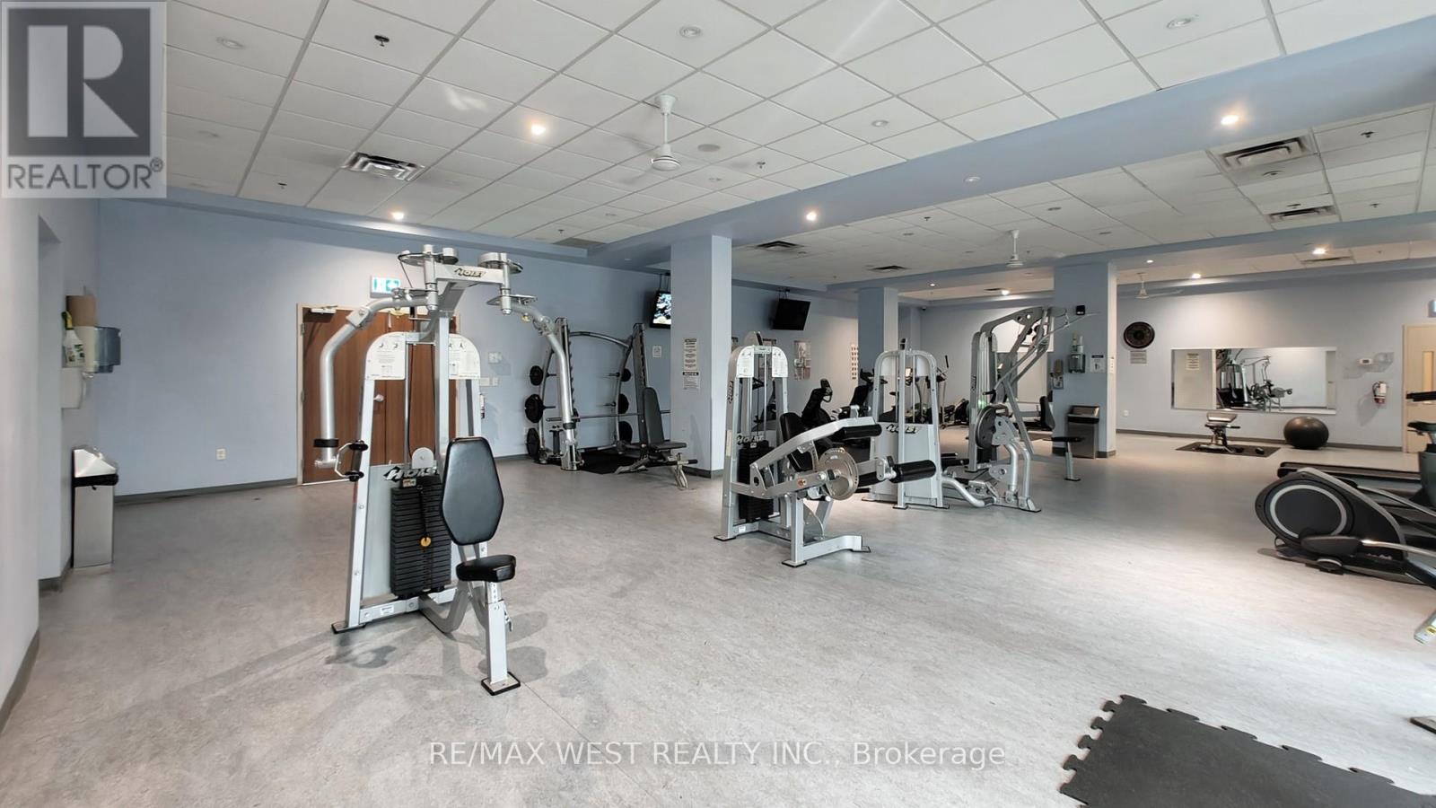 2108 - 215 Queen Street E, Brampton, Ontario  L6W 0A9 - Photo 33 - W12961770