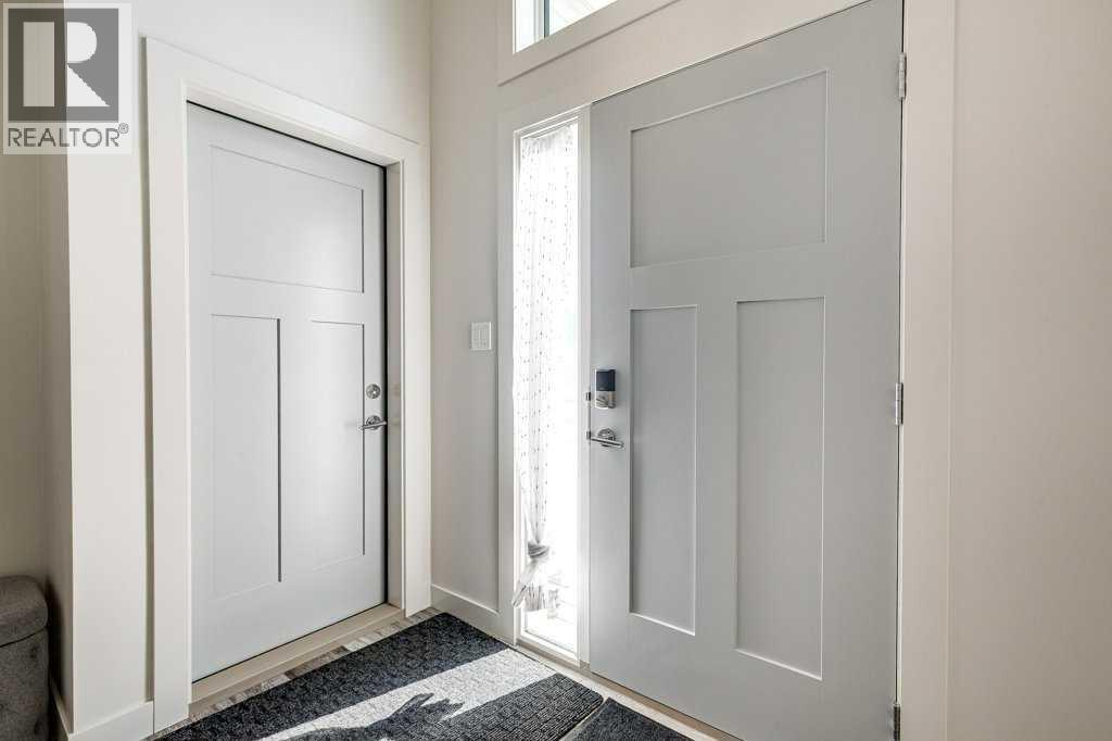 36 Thorkman Avenue, Red Deer, Alberta  T4P 0Y8 - Photo 3 - A2286871