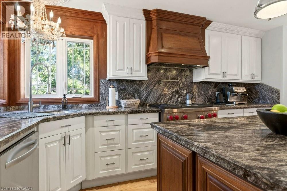 389 Clarendon Drive, Ancaster, Ontario  L9G 2Z1 - Photo 10 - 40810083