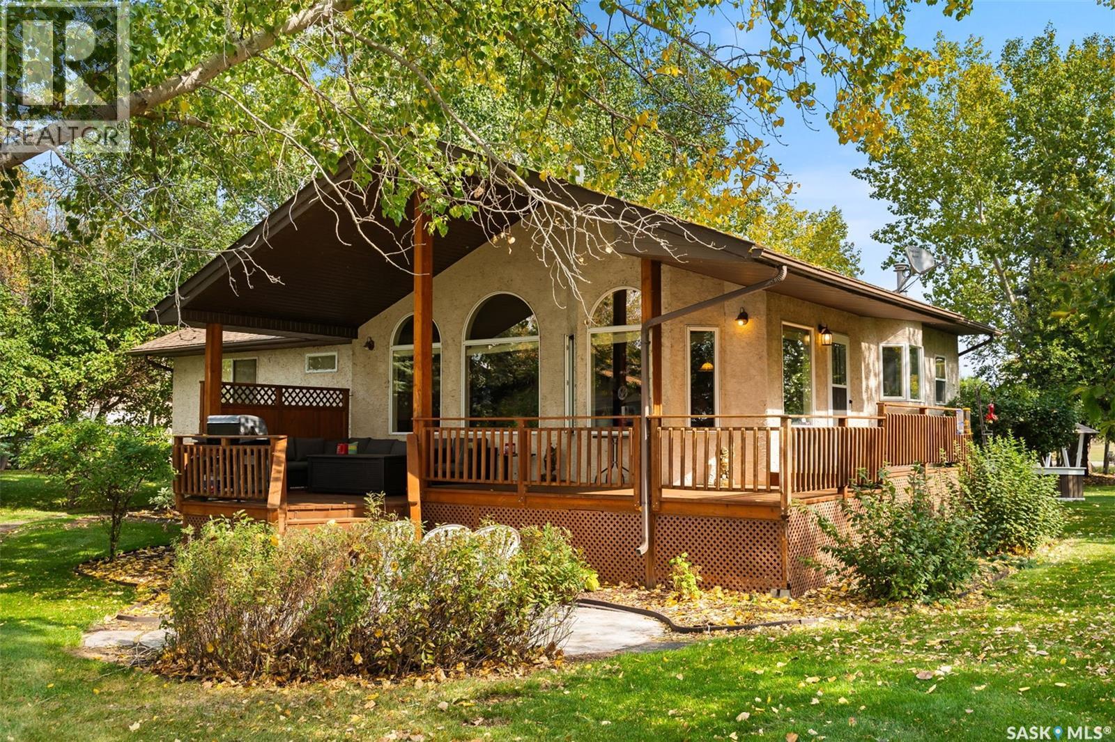 193 & 194 Gordon Drive, Last Mountain Lake East Side, Saskatchewan  S0G 4V0 - Photo 2 - SK032173