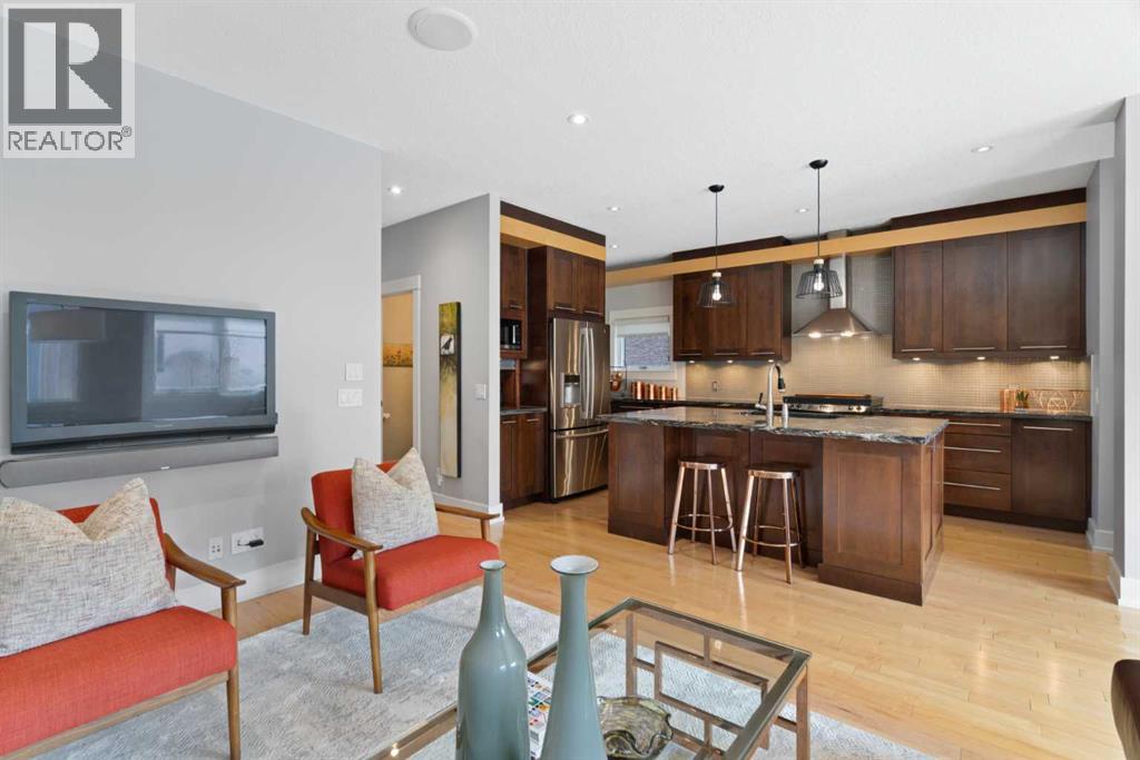 2411 31 Street SW, Calgary, Alberta  T3E 2N6 - Photo 11 - A2298077