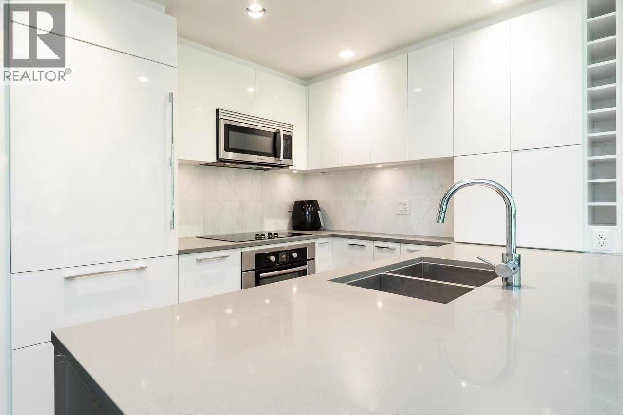 5728 Berton Avenue, Vancouver, British Columbia  V6S 0E5 - Photo 2 - R3105209