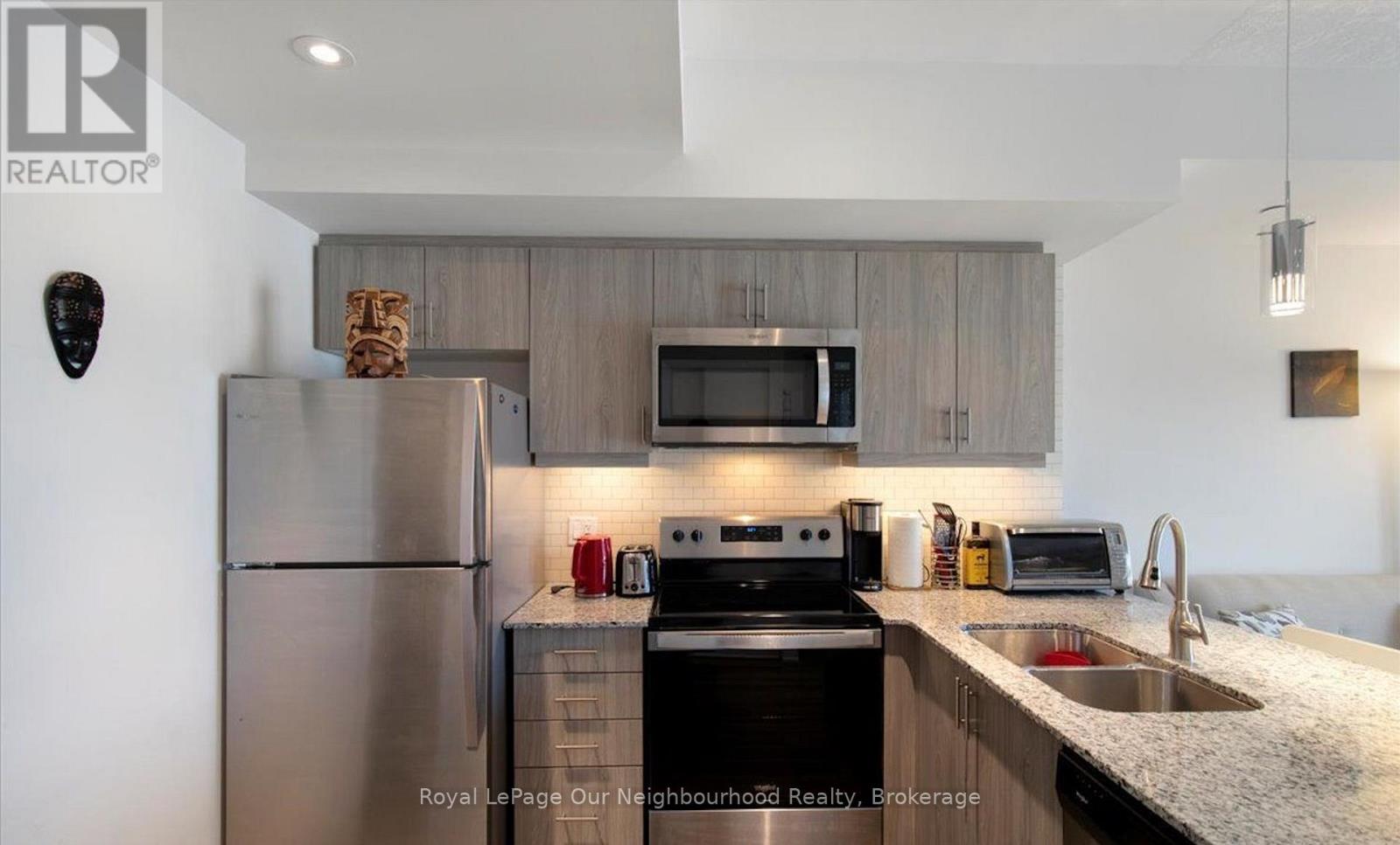 316 - 16 Markle Crescent, Hamilton, Ontario  L9G 0H4 - Photo 13 - X12961666