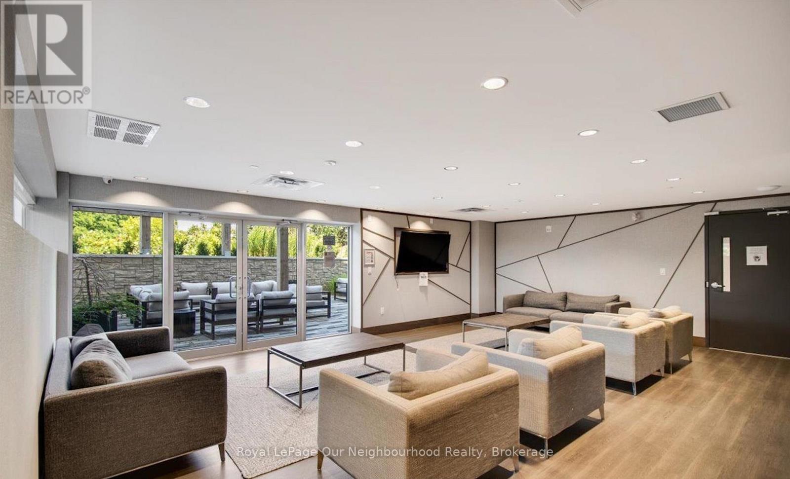 316 - 16 Markle Crescent, Hamilton, Ontario  L9G 0H4 - Photo 28 - X12961666