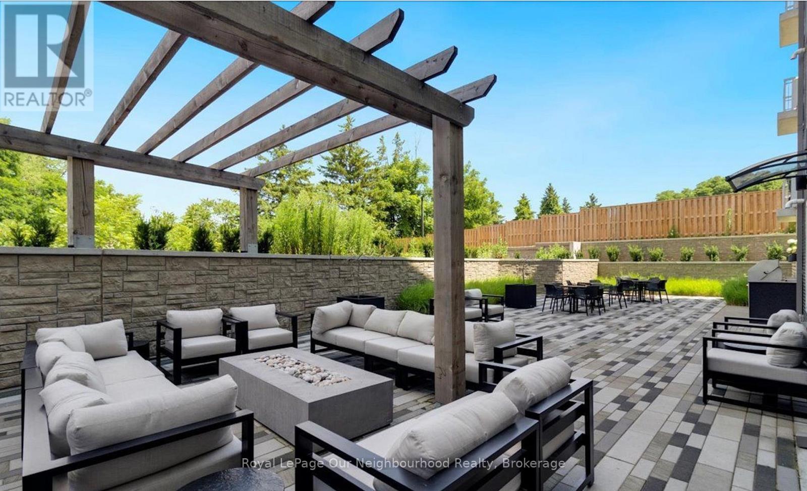 316 - 16 Markle Crescent, Hamilton, Ontario  L9G 0H4 - Photo 38 - X12961666