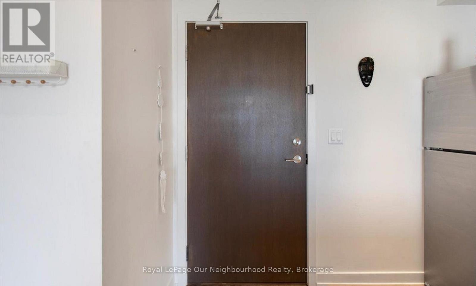 316 - 16 Markle Crescent, Hamilton, Ontario  L9G 0H4 - Photo 9 - X12961666