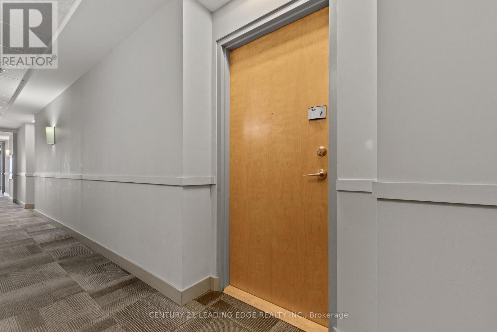 1308 - 1 Victoria Street S, Kitchener, Ontario N2G 0B5 - Photo 11 - X12961668