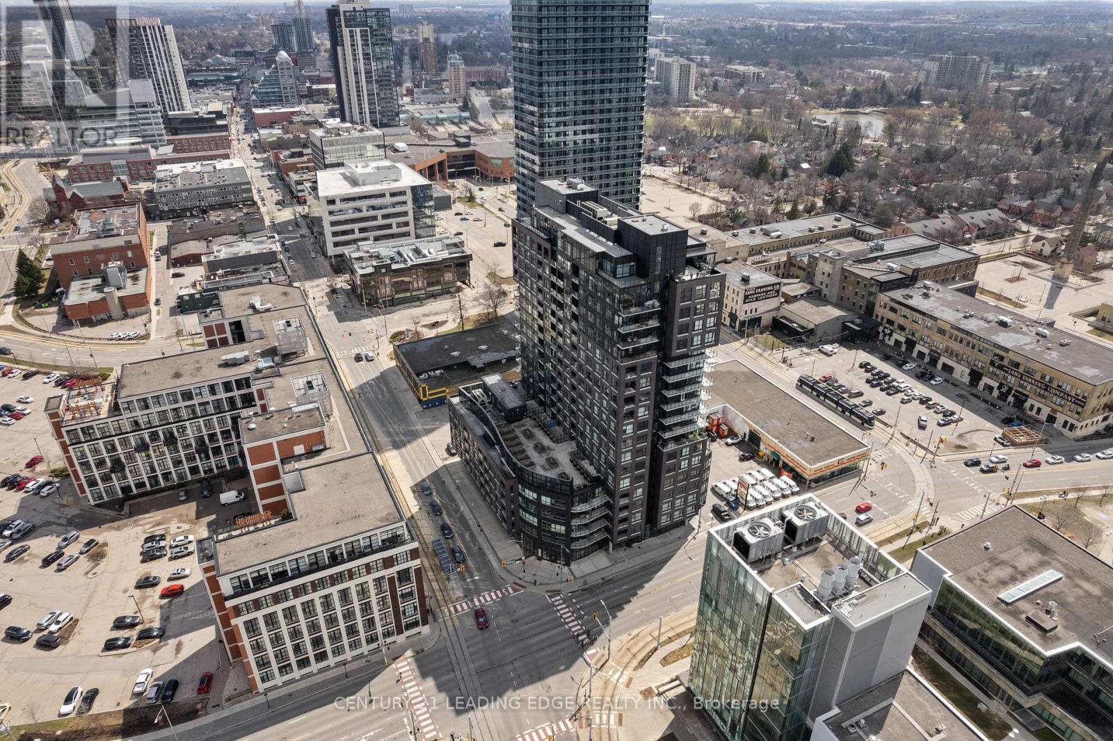 1308 - 1 Victoria Street S, Kitchener, Ontario N2G 0B5 - Photo 2 - X12961668