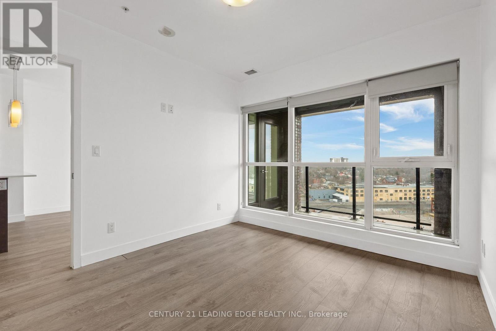 1308 - 1 Victoria Street S, Kitchener, Ontario N2G 0B5 - Photo 29 - X12961668