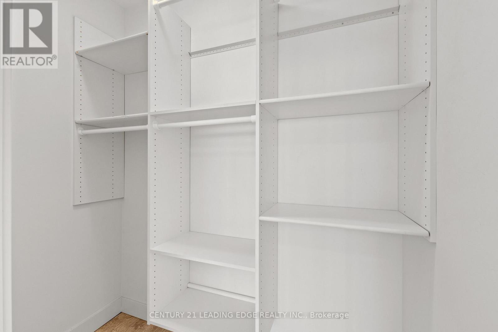 1308 - 1 Victoria Street S, Kitchener, Ontario N2G 0B5 - Photo 32 - X12961668