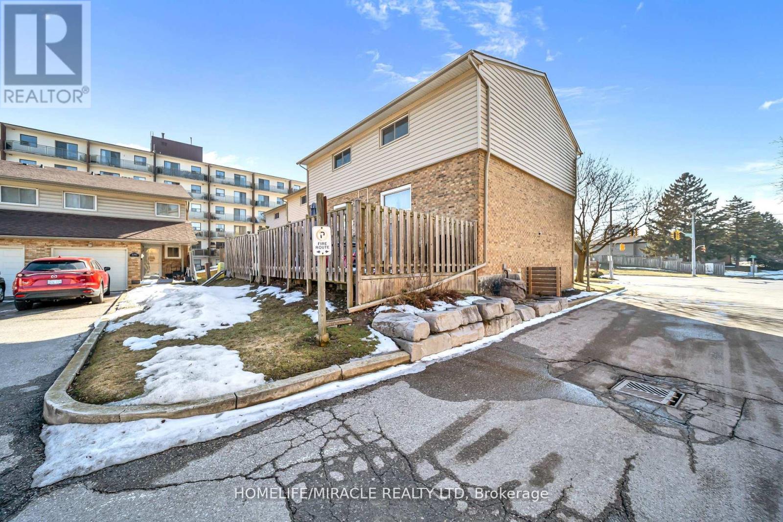 665-A West Street, Brantford, Ontario  N3R 6W9 - Photo 39 - X12961738