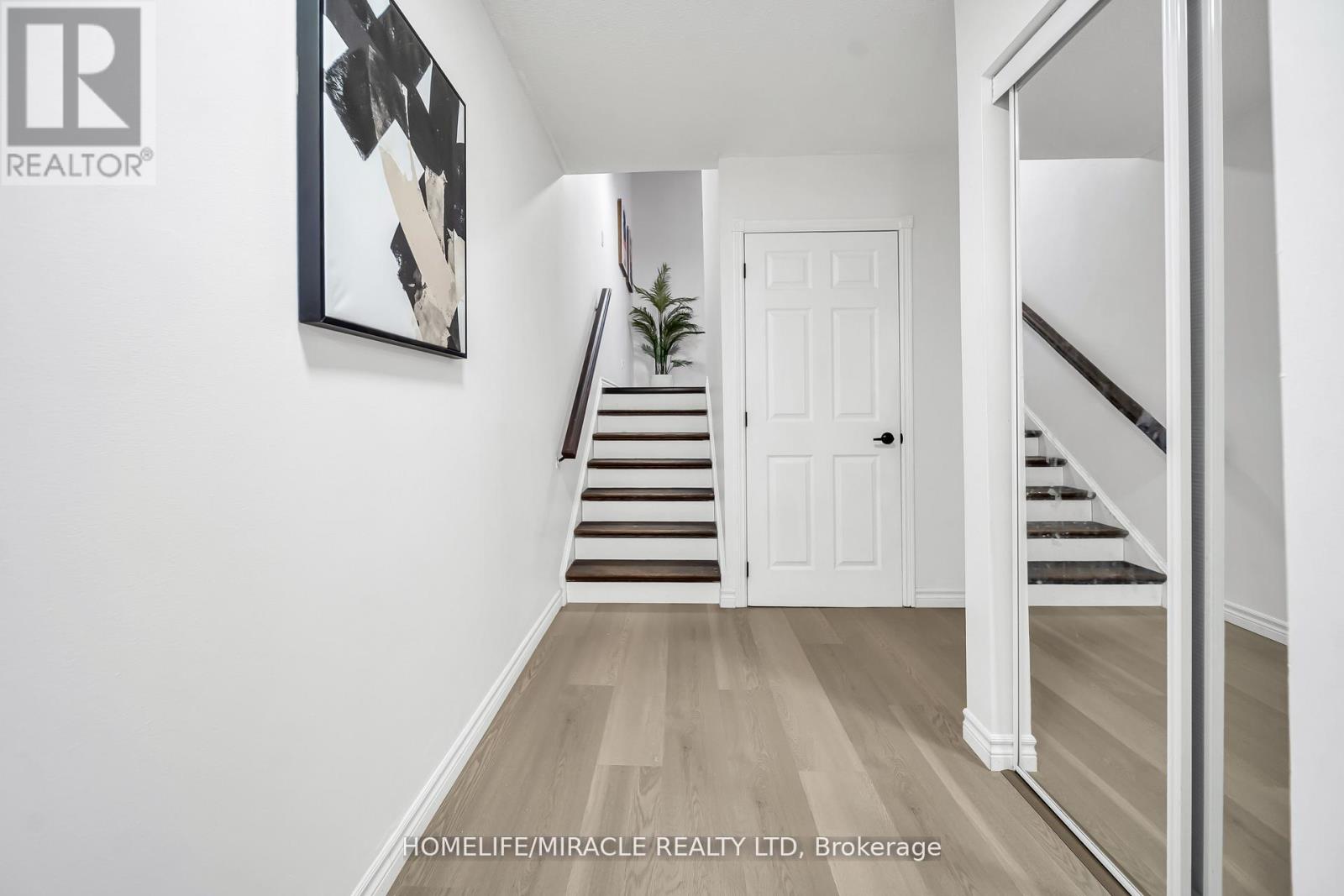 665-A West Street, Brantford, Ontario  N3R 6W9 - Photo 8 - X12961738