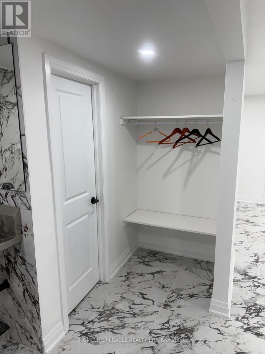 69 Southworth Street N, Welland, Ontario  L3B 1Y3 - Photo 7 - X12961762