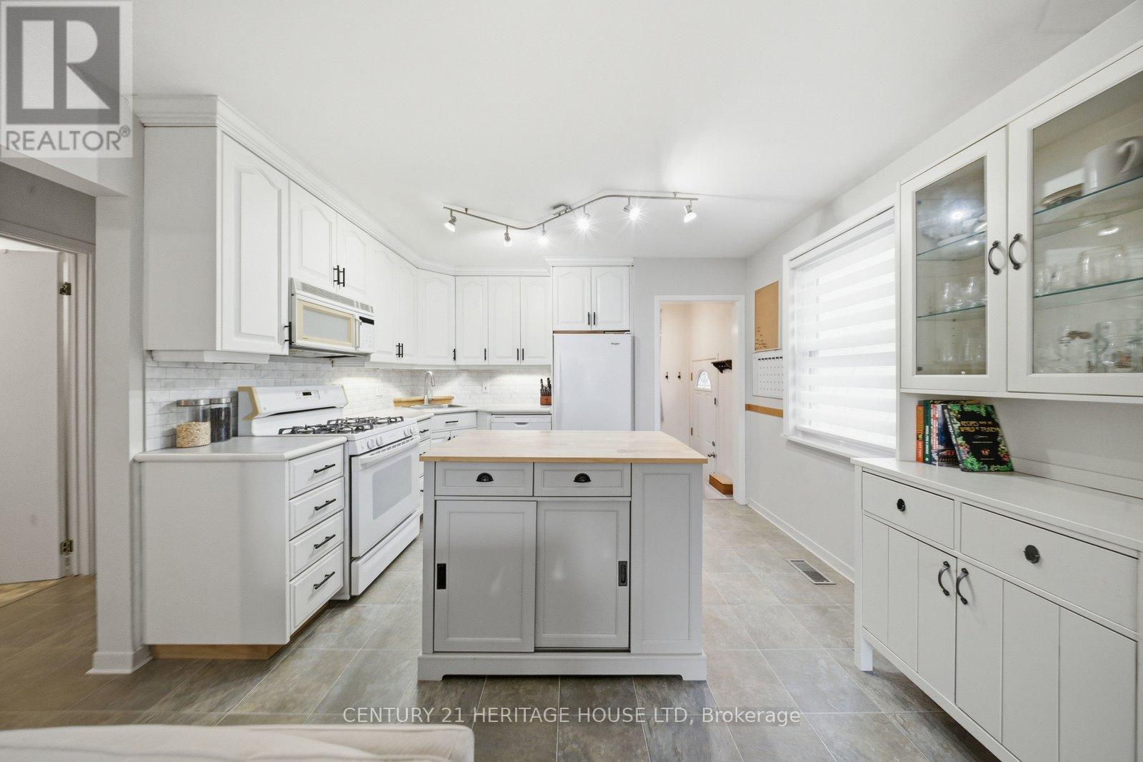 455 St Paul Avenue, Brantford, Ontario  N3R 4P1 - Photo 9 - X12961772