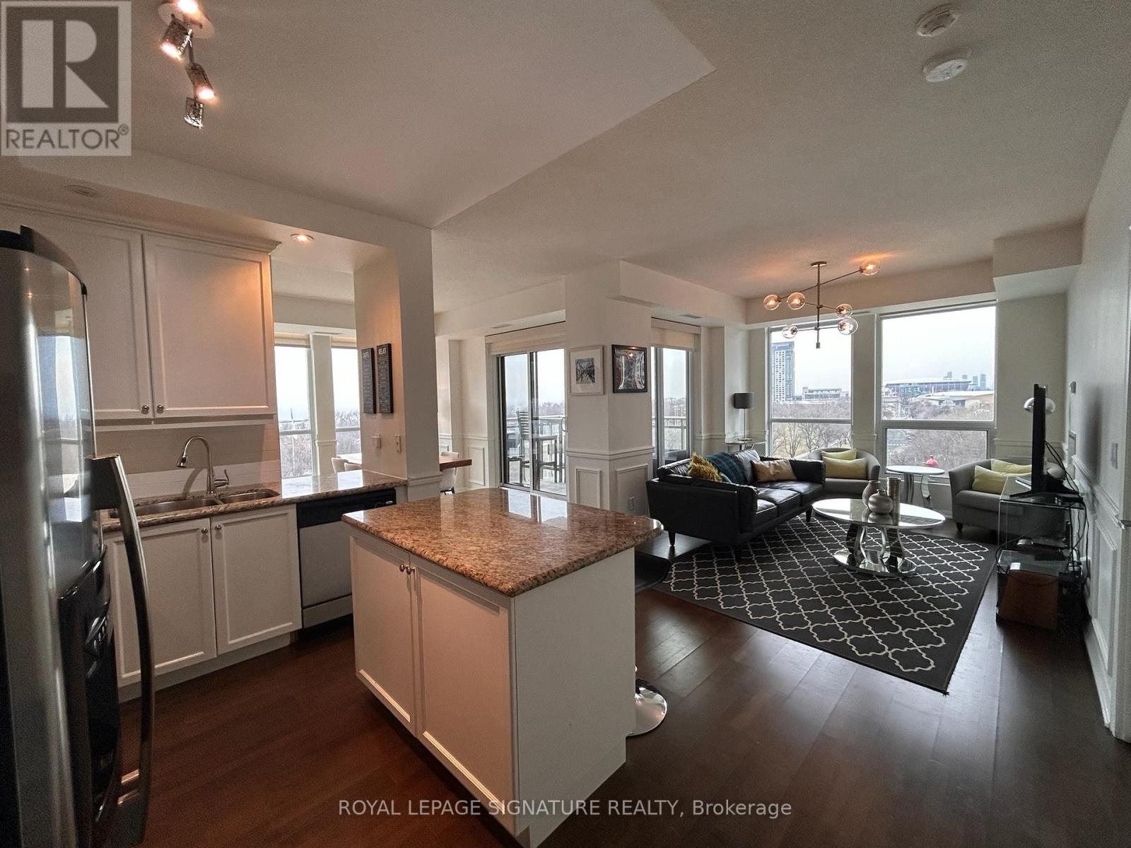 914 - 628 Fleet Street, Toronto, Ontario  M5V 1A8 - Photo 2 - C12961284