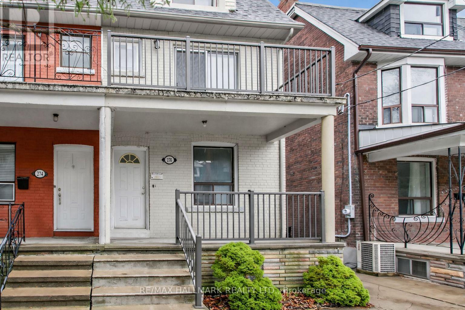 276 Grace Street, Toronto, Ontario  M6G 3A6 - Photo 2 - C12961602