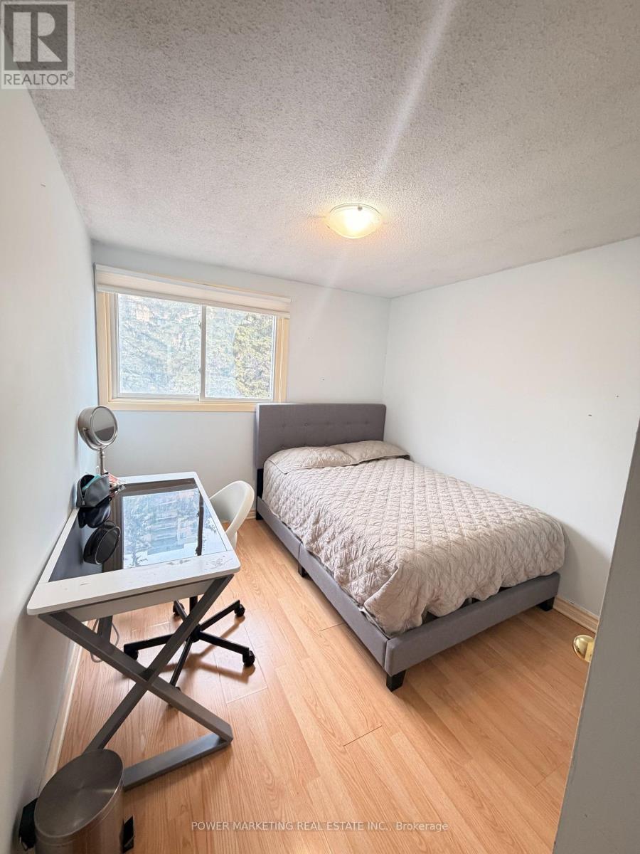 G - 1462 Heatherington Road, Ottawa, Ontario  K1V 6S1 - Photo 24 - X12961756