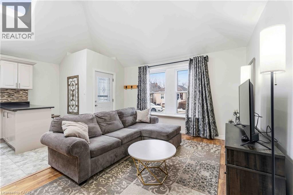 74 Province Street N, Hamilton, Ontario  L8H 4H6 - Photo 10 - 40817978