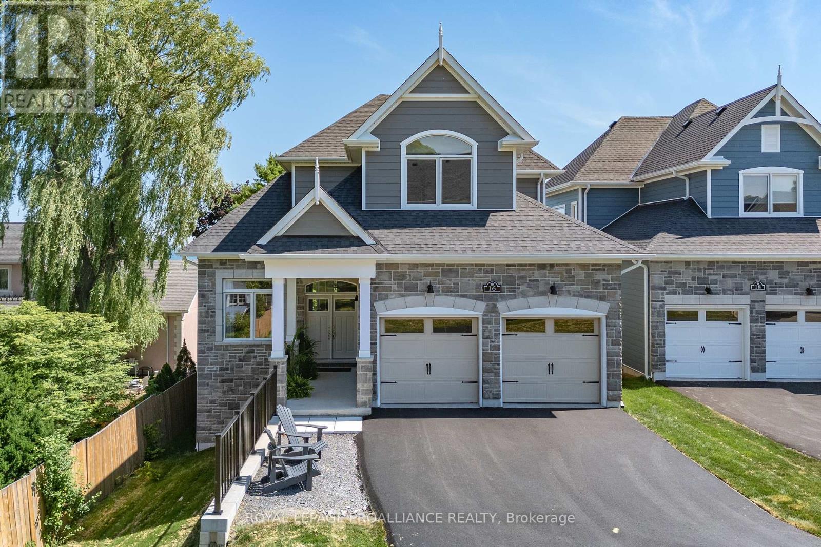 16 TWELVE TREES COURT, Prince Edward County (Wellington Ward)