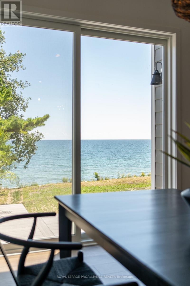 16 Twelve Trees Court, Prince Edward County, Ontario  K0K 3L0 - Photo 11 - X12961818