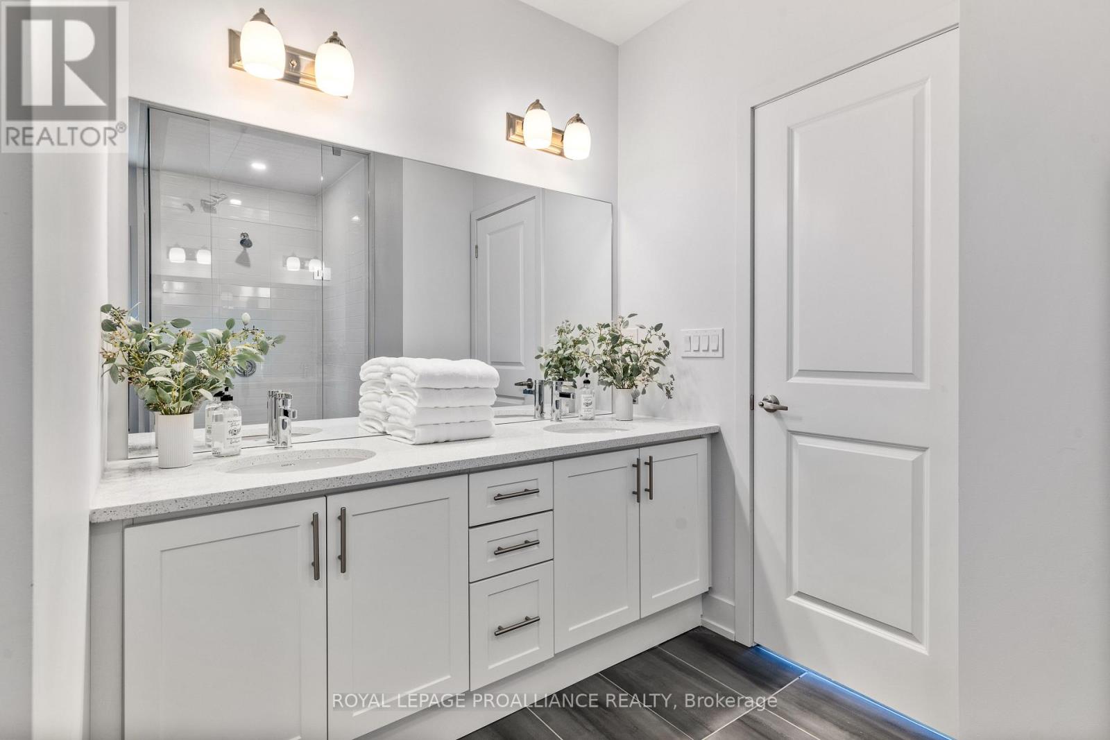 16 Twelve Trees Court, Prince Edward County, Ontario  K0K 3L0 - Photo 21 - X12961818