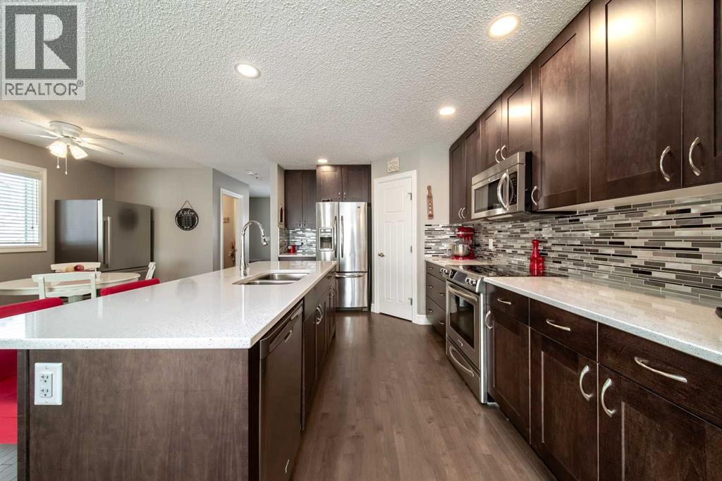 839 37 Avenue, Edmonton, Alberta  T6T 1A1 - Photo 14 - A2296561