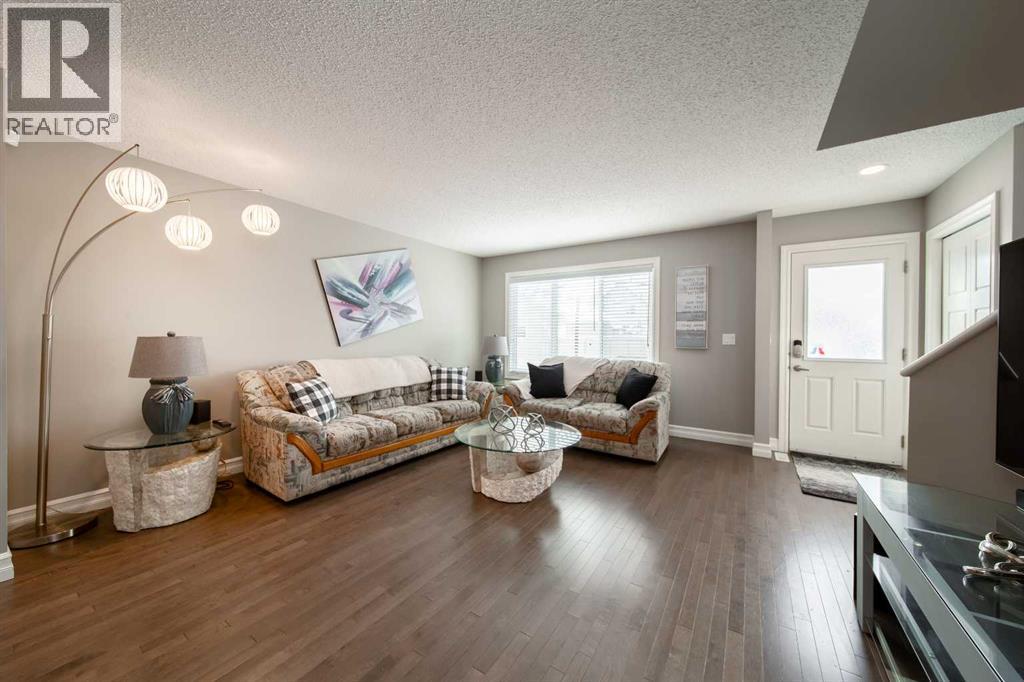 839 37 Avenue, Edmonton, Alberta  T6T 1A1 - Photo 18 - A2296561