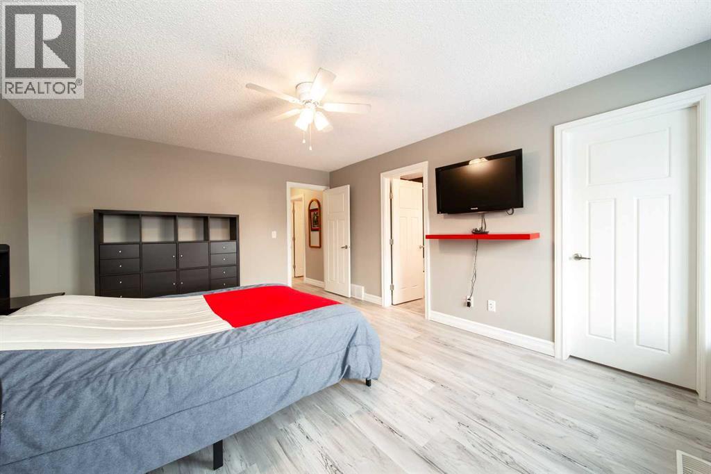 839 37 Avenue, Edmonton, Alberta  T6T 1A1 - Photo 30 - A2296561