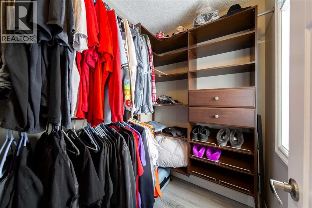 839 37 Avenue, Edmonton, Alberta  T6T 1A1 - Photo 34 - A2296561