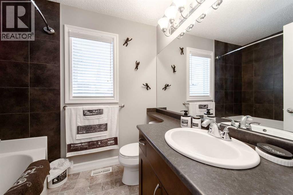 839 37 Avenue, Edmonton, Alberta  T6T 1A1 - Photo 32 - A2296561