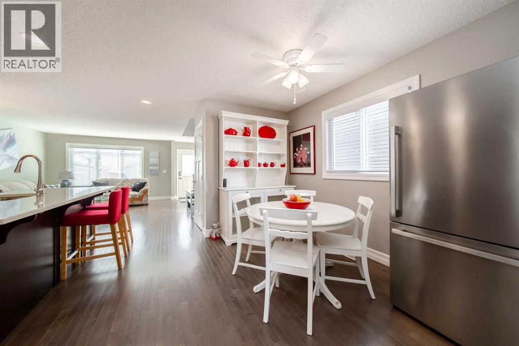 839 37 Avenue, Edmonton, Alberta  T6T 1A1 - Photo 8 - A2296561