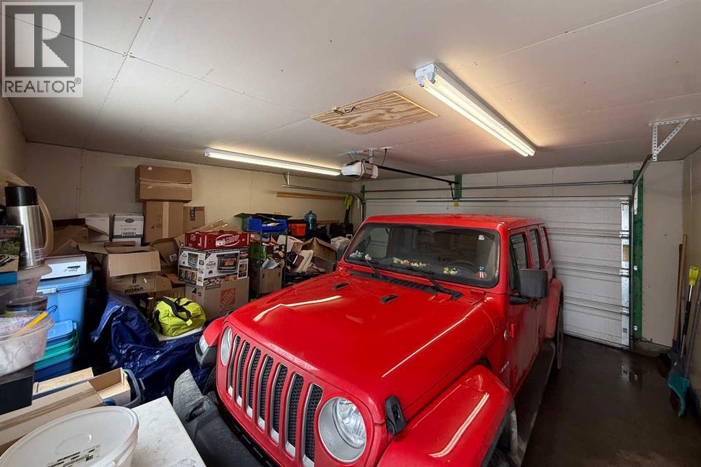 839 37 Avenue, Edmonton, Alberta  T6T 1A1 - Photo 46 - A2296561