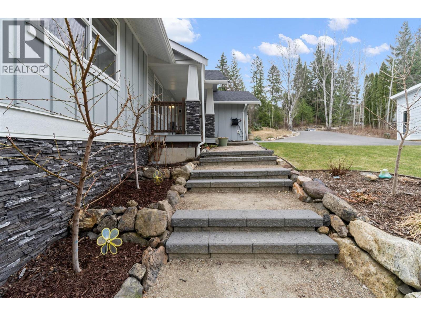 2511 Parkview Place, Blind Bay, British Columbia  V0E 1H2 - Photo 42 - 10381959