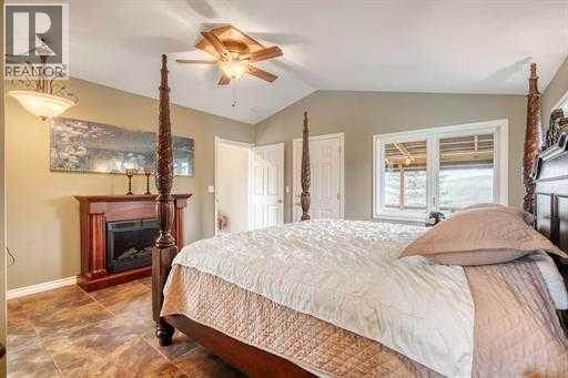 240 Essex Street, Carbon, Alberta  T0M 0L0 - Photo 30 - A2295860