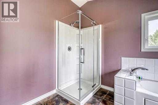 240 Essex Street, Carbon, Alberta  T0M 0L0 - Photo 33 - A2295860