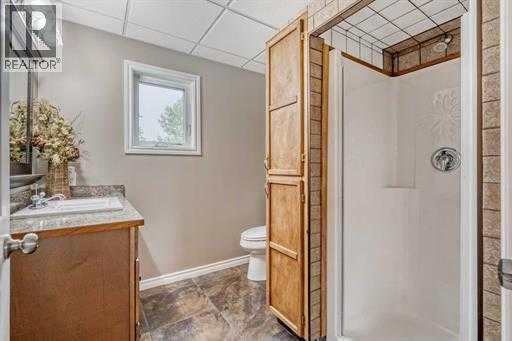 240 Essex Street, Carbon, Alberta  T0M 0L0 - Photo 20 - A2295860