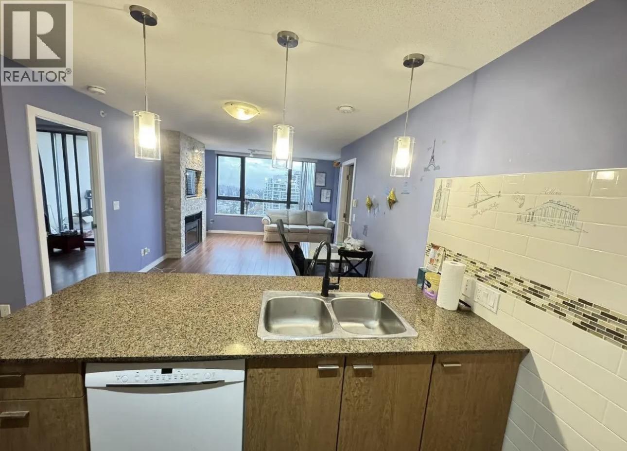 7063 Hall Avenue, Burnaby, British Columbia  V5E 0A5 - Photo 3 - R3105037