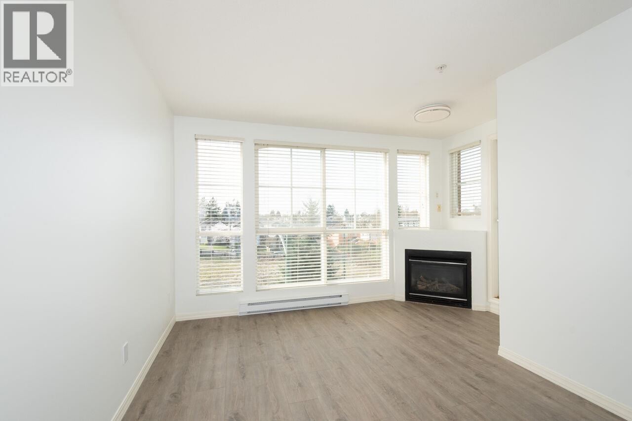 Ph10 2973 Kingsway, Vancouver, British Columbia  V5R 5J4 - Photo 12 - R3107108