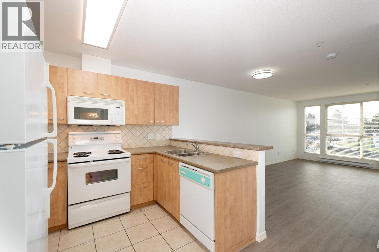 Ph10 2973 Kingsway, Vancouver, British Columbia  V5R 5J4 - Photo 4 - R3107108