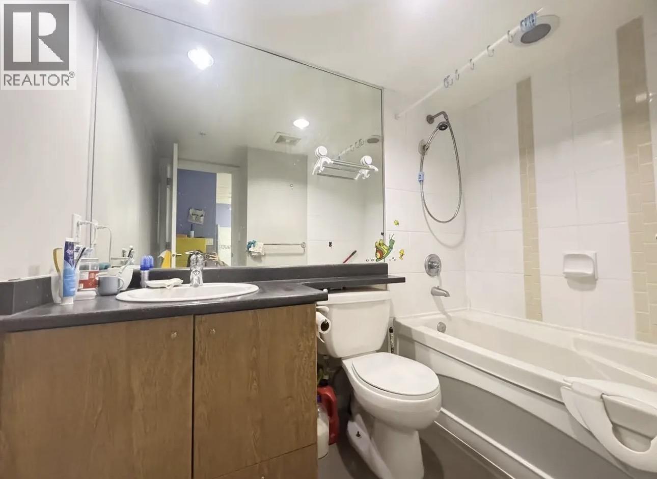 7063 Hall Avenue, Burnaby, British Columbia  V5E 0A5 - Photo 12 - R3105037