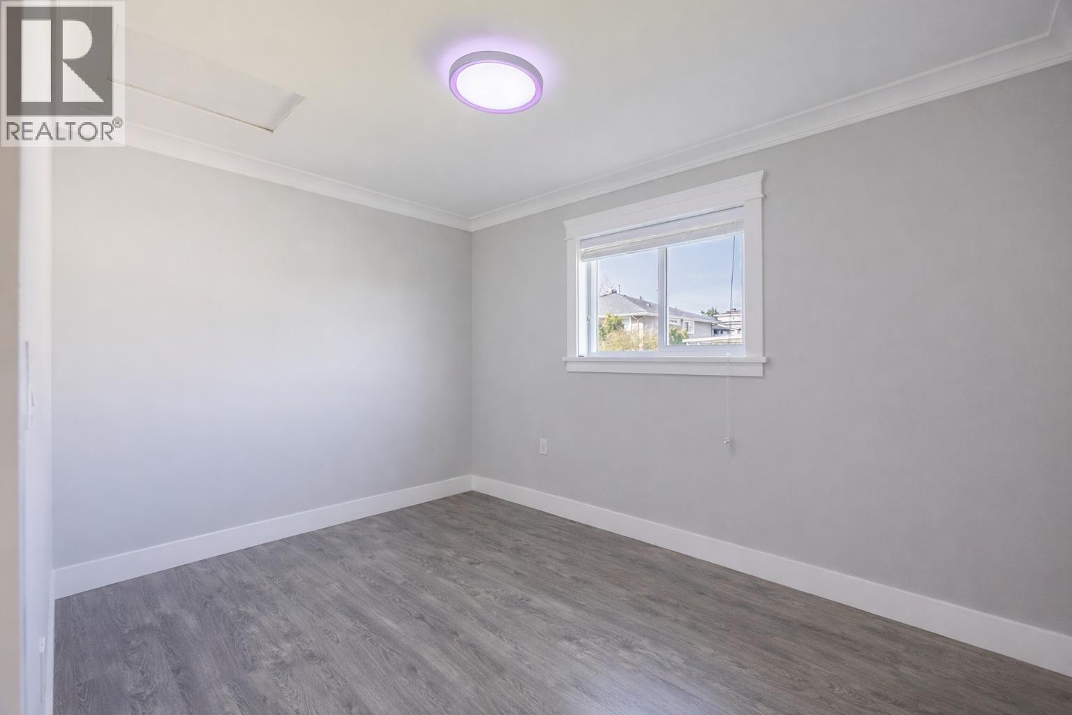 4036 Moscrop Street, Burnaby, British Columbia  V5G 2E3 - Photo 29 - R3107121