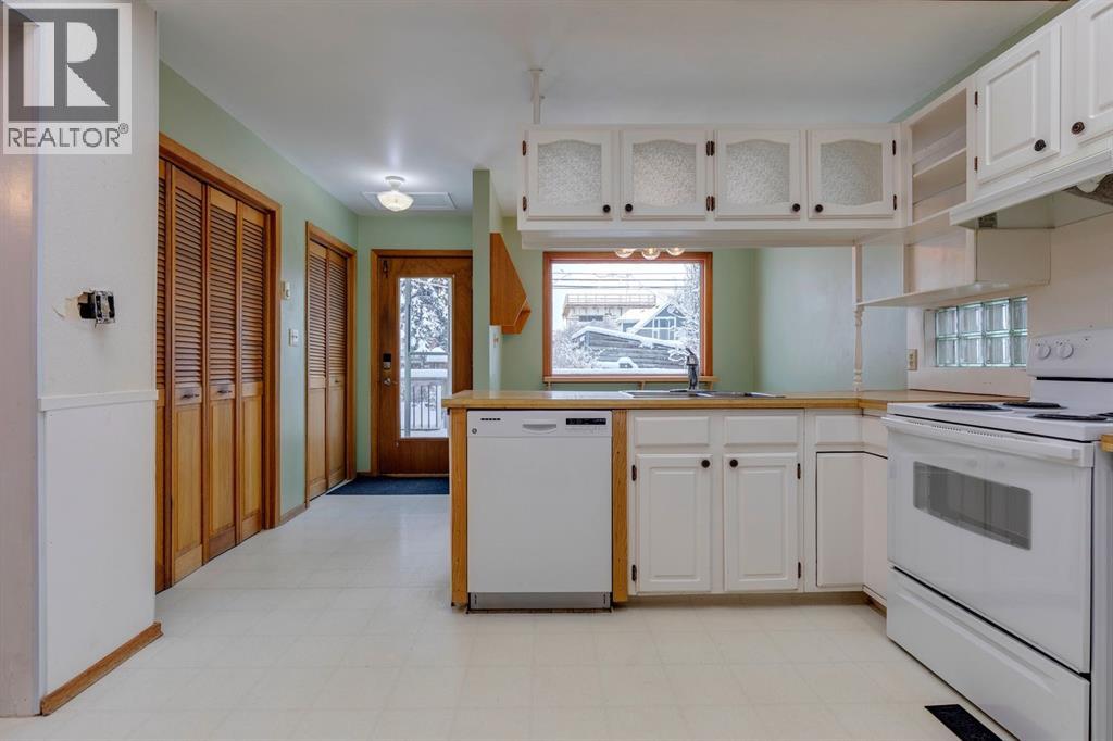 77 Elma Street W, Okotoks, Alberta  T1S 1J8 - Photo 14 - A2290858