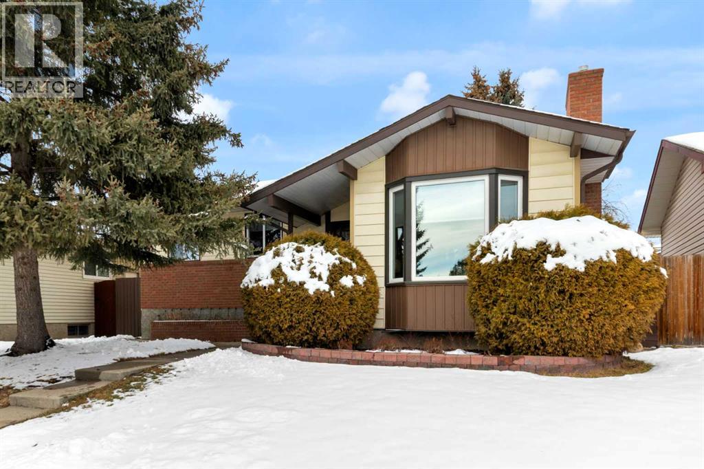 4640 Rundlehill Road NE, Calgary, Alberta